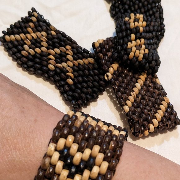 5 wood bead wrist cuffs - Picture 1 of 3